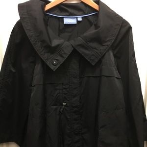 Simply Vera Black Rain cape